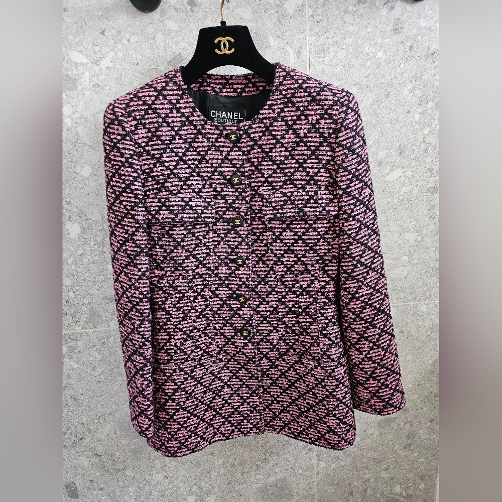 Authentic Chanel tweed jacket vest coat pink black